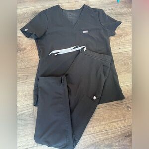 Womens figs black xs top xs petite pants PAIR #1 (I have 2 pairs of black figs)